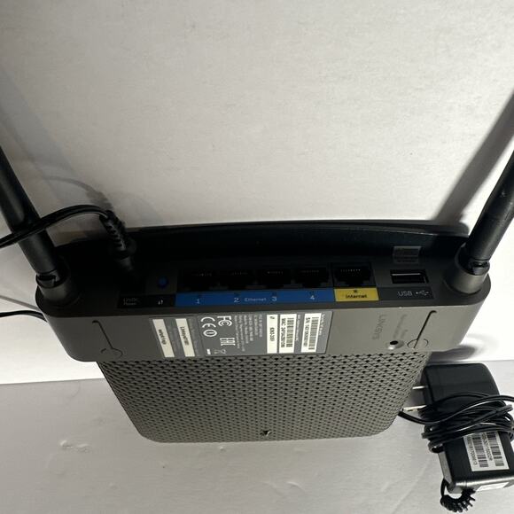 Linksys EA6100 Dual-Band WiFi Router TESTED-WORKS - Picture 5 of 6
